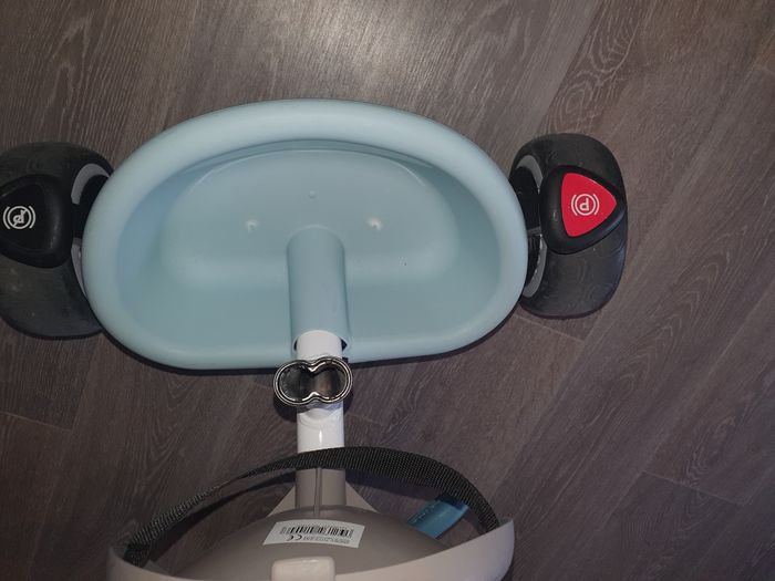 Tricycle evolutif smoby - photo numéro 9