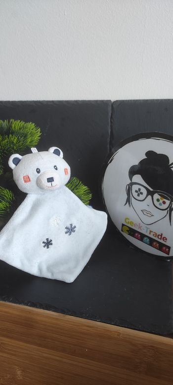 petit doudou ours sucre d'orge bleu orange flocon sucre d'orge losange blanc carré