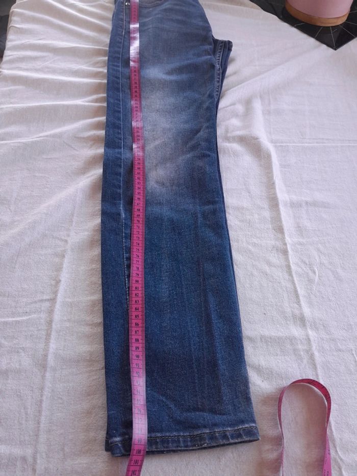Jean Levi's 502 hi-ball 28/×32 en très bon état - photo numéro 11
