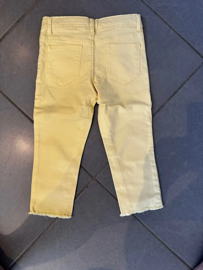 Pantalon / Jean 7/8 - Kiabi - Denim - Skinny - Jaune clair - 6ans - photo numéro 3