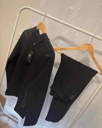 Ensemble Under Armour noir