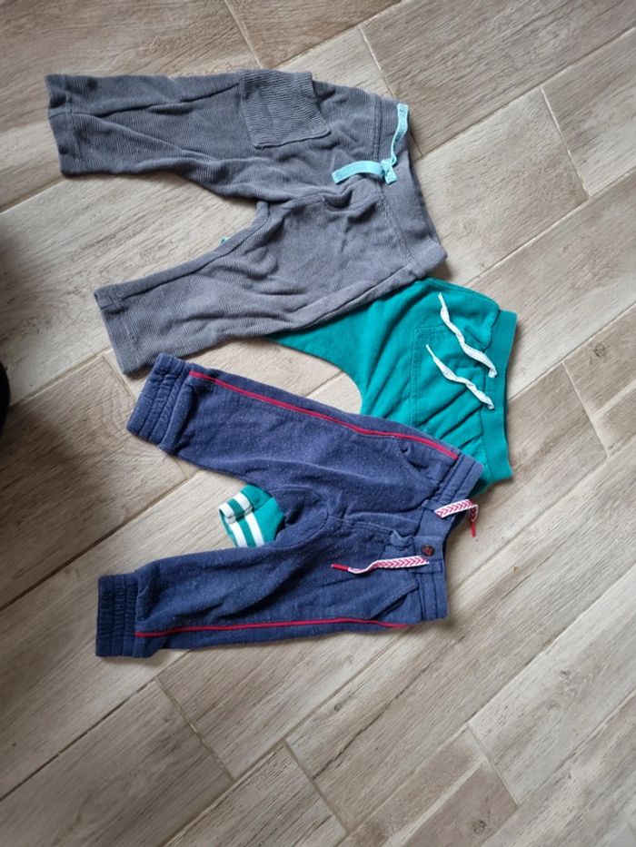 Lot de 3 pantalons 12 mois