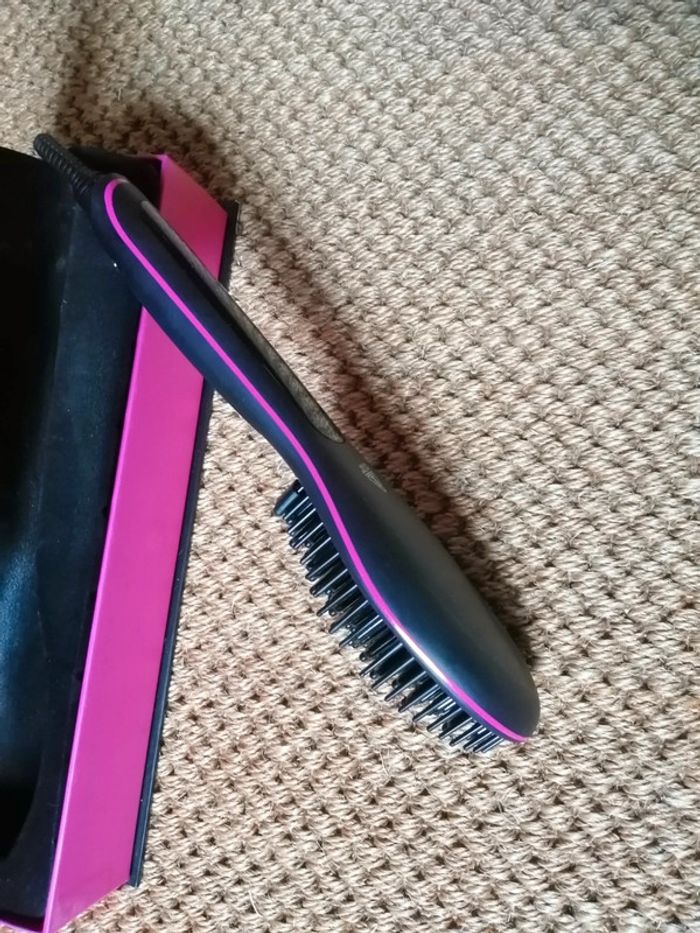 Brosse lissante chauffante