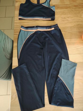 Ensemble de sport DIM