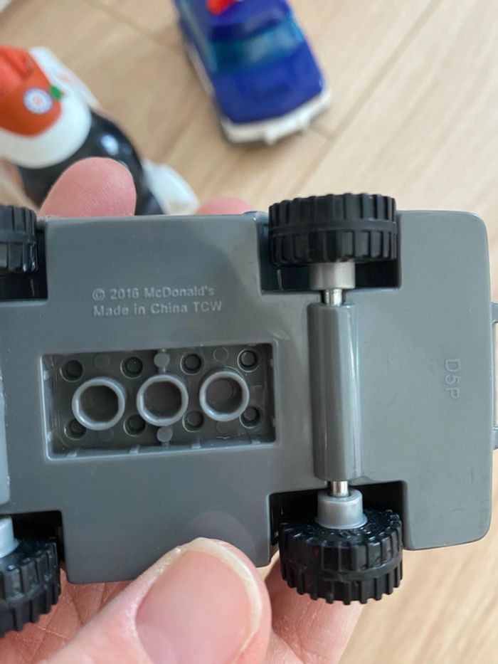 Véhicules Mac Donald 2016 - photo numéro 3