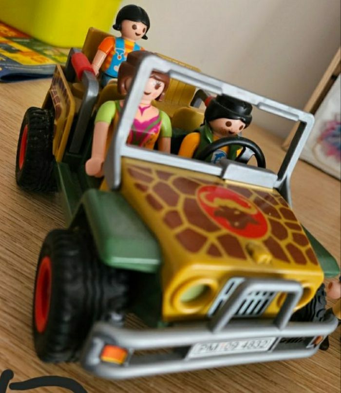 Jeep de safari Playmobil - photo numéro 3