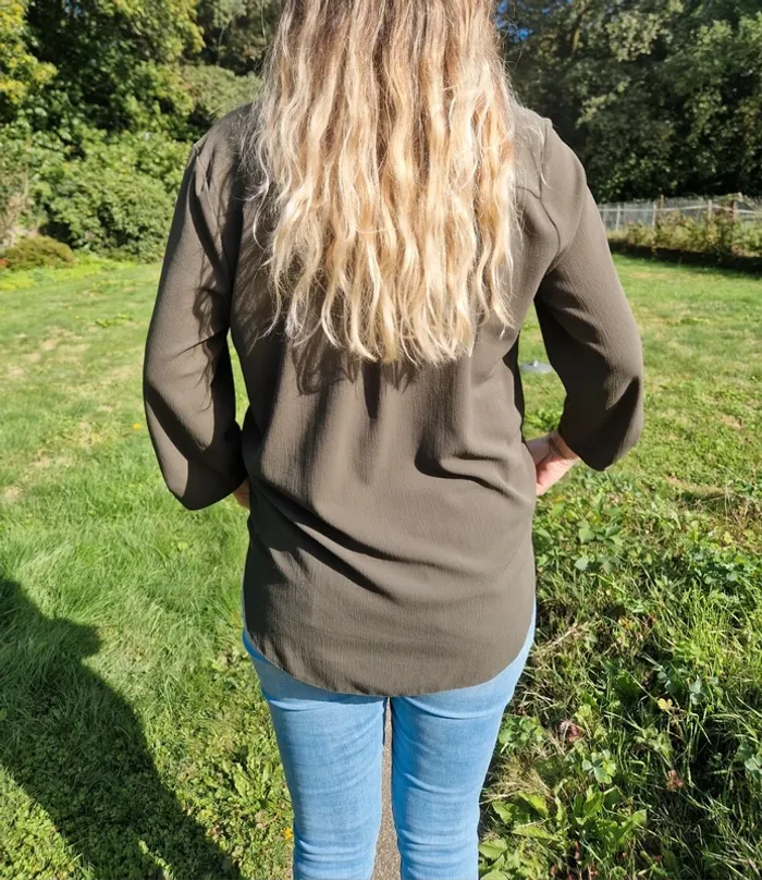 🌸 Superbe blouse à lacets - Taille 38/40/44 -  Papaya Weekend 🌸 - photo numéro 5