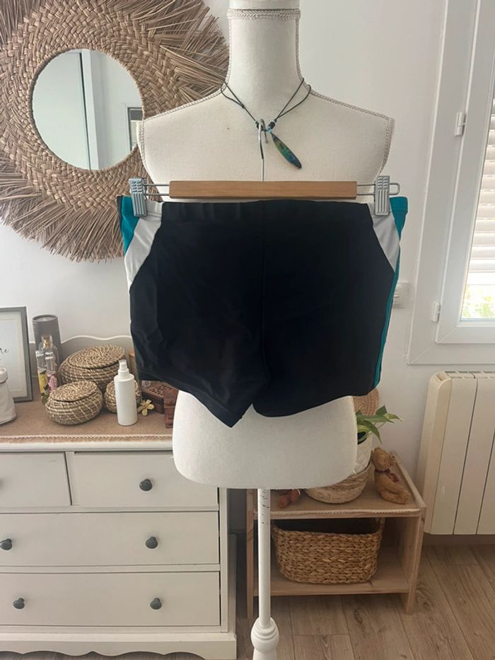 Shorty de bain homme Adidas taille M - photo numéro 2