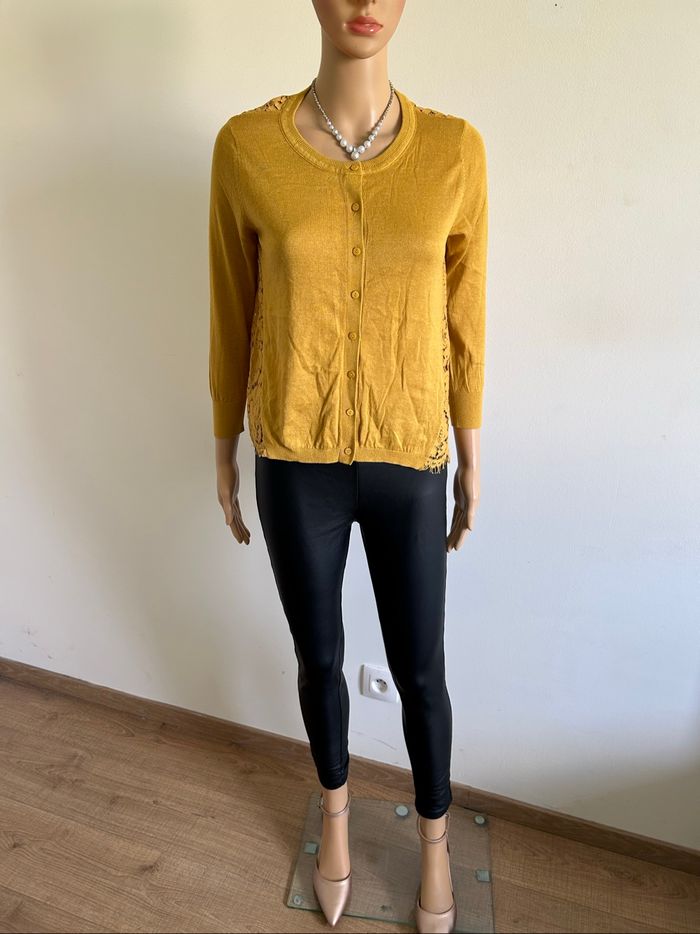 Cardigan jaune moutarde neuf Jus d’Orange taille 2 - photo numéro 3