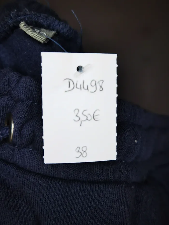 D4498 - jogging femme taille 38 - photo numéro 3