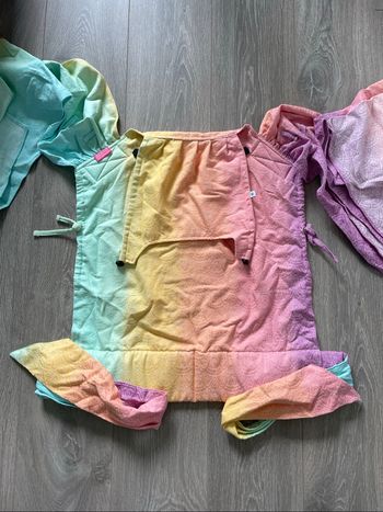 Portage Meitai de la marque Neko Nekoslings modèle Nekotai taille Toddler Size coloris Riyal Diva