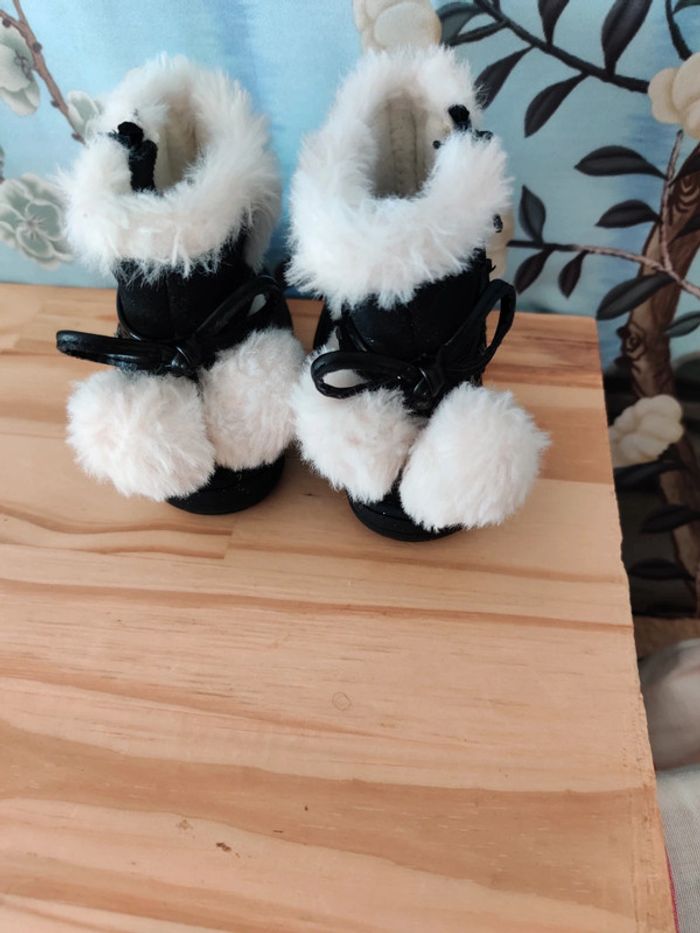 Bottines fourrées taille 19 neuves - photo numéro 2