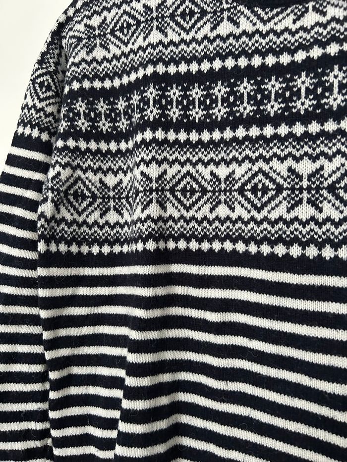 Pull bleu marine et blanc motif hiver Noël manches longues matière laine alpaga H&M M - photo numéro 3