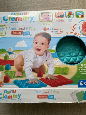 Tapis sensoriel Clementoni