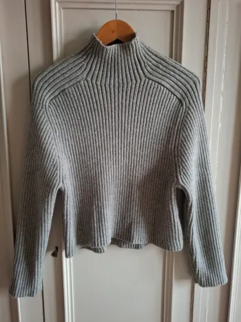 Pull col montant H&M