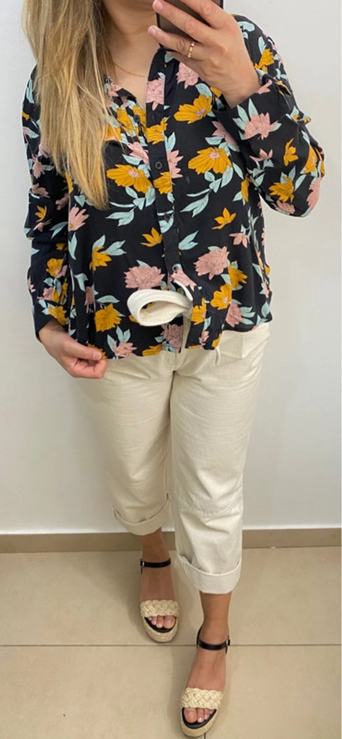 Chemise a fleurs - photo numéro 4