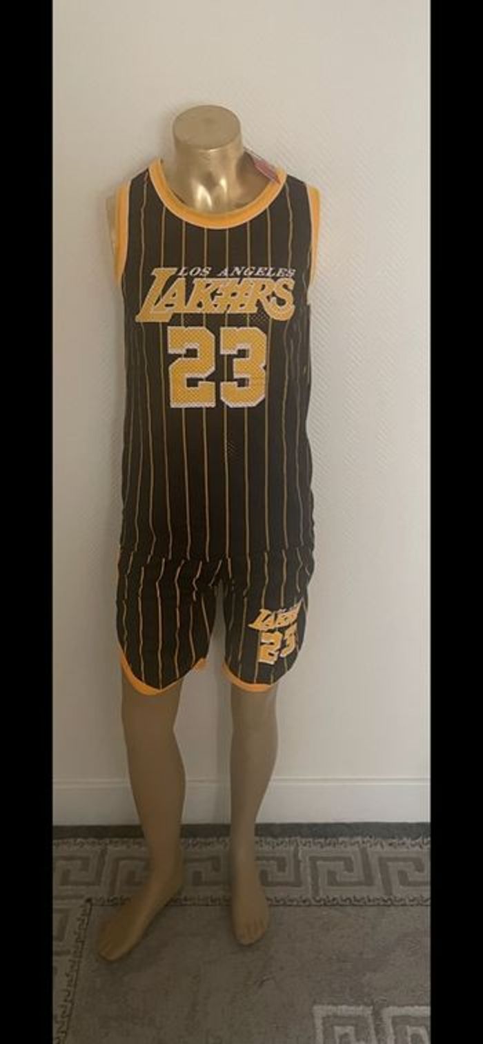 Ensemble basket ball adultes - photo numéro 6