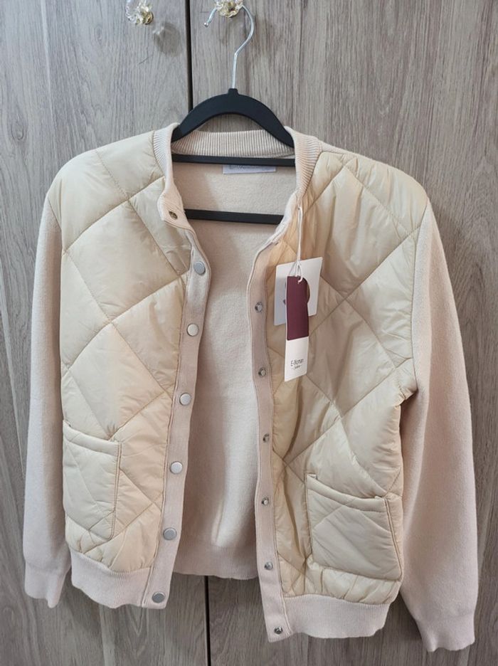 Veste matelassée taille M mi-saison beige – NEUVE avec étiquette - photo numéro 3