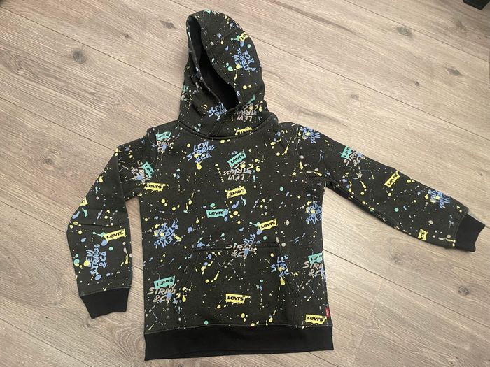 Sweat Lévis 6 ans /116 centimètres stylé graffiti - photo numéro 2