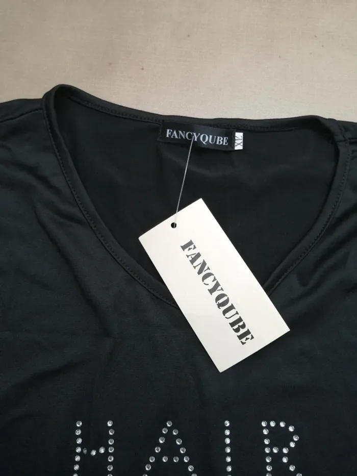 Tee-shirt femme - photo numéro 2