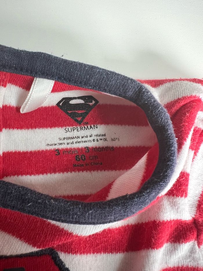 Lot de deux pyjamas 2 pièces taille 3 mois. - photo numéro 2