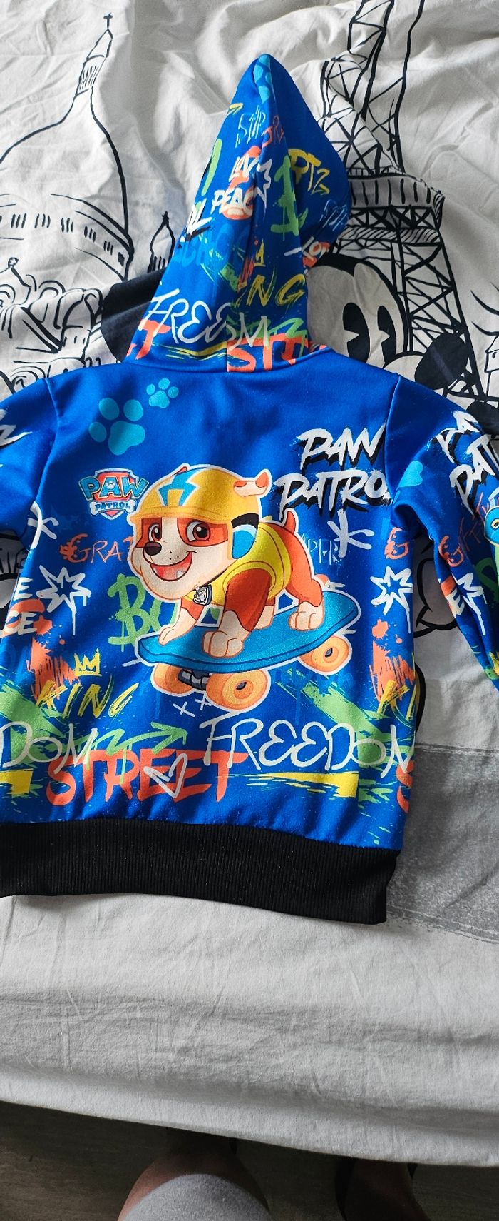 Pull pat patrouille - photo numéro 3