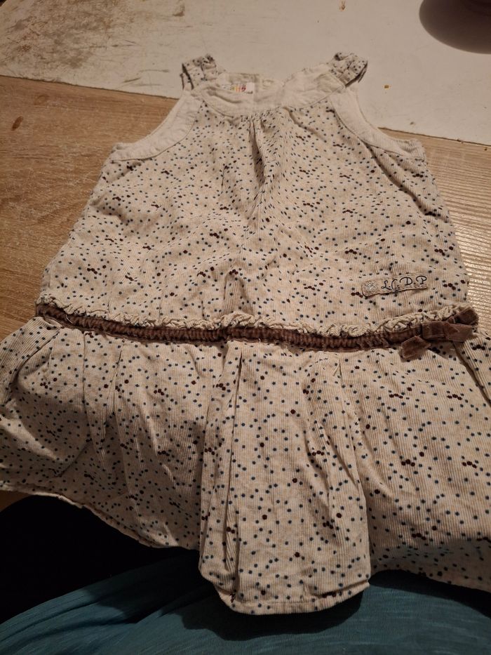 Robe 24 mois