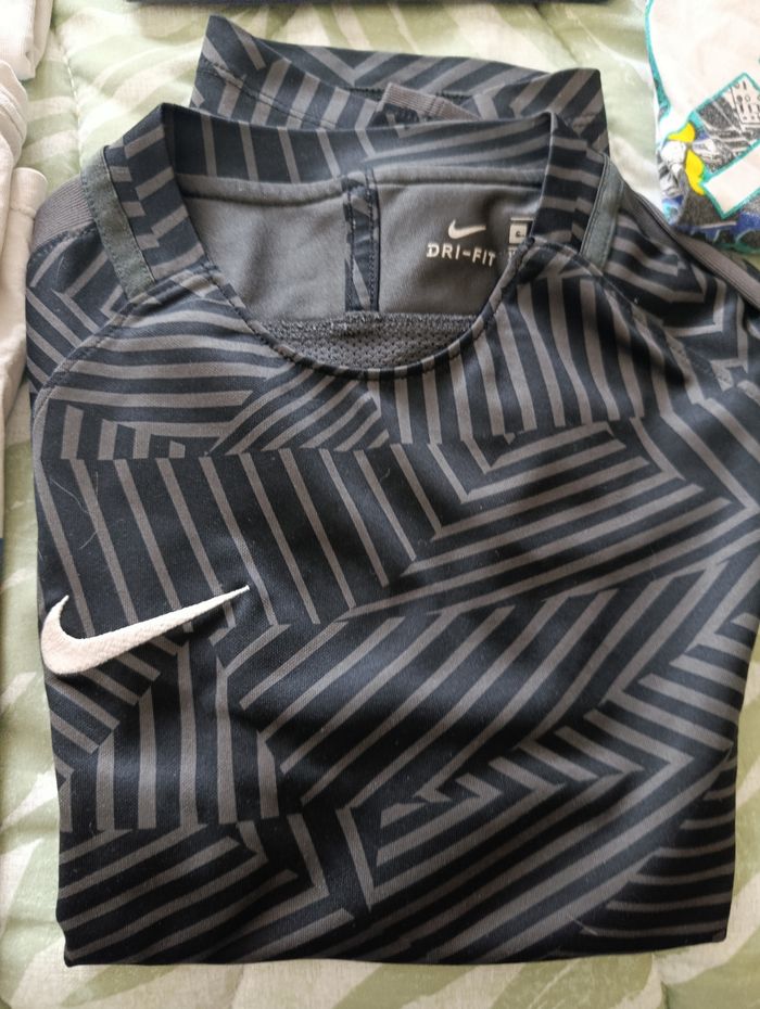 Lot t-shirts Nike - photo numéro 5