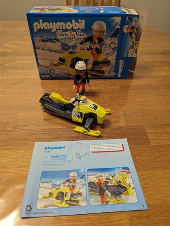 Motoneige playmobil Family fun 9285
Très bon état