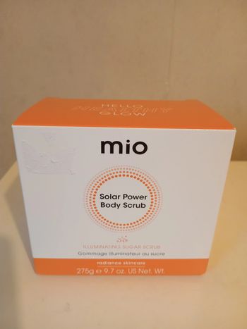 Gommage illuminateur au sucre Mio