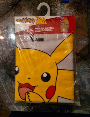 Serviette de plage / drap de plage pikachu pokemon 70x140