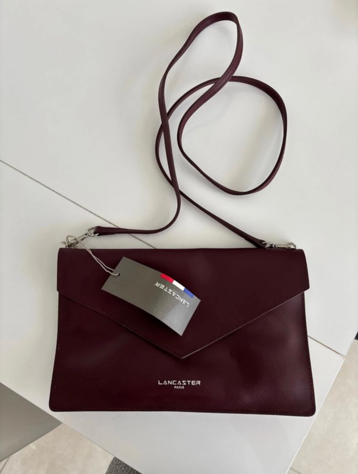 Pochette Lancaster bordeaux