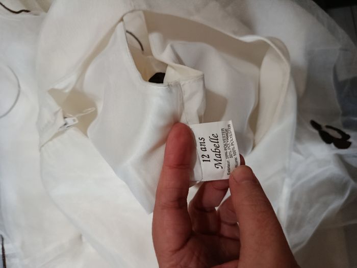 A saisir : robe de cérémonie fille , taille 12 ans ! - photo numéro 6