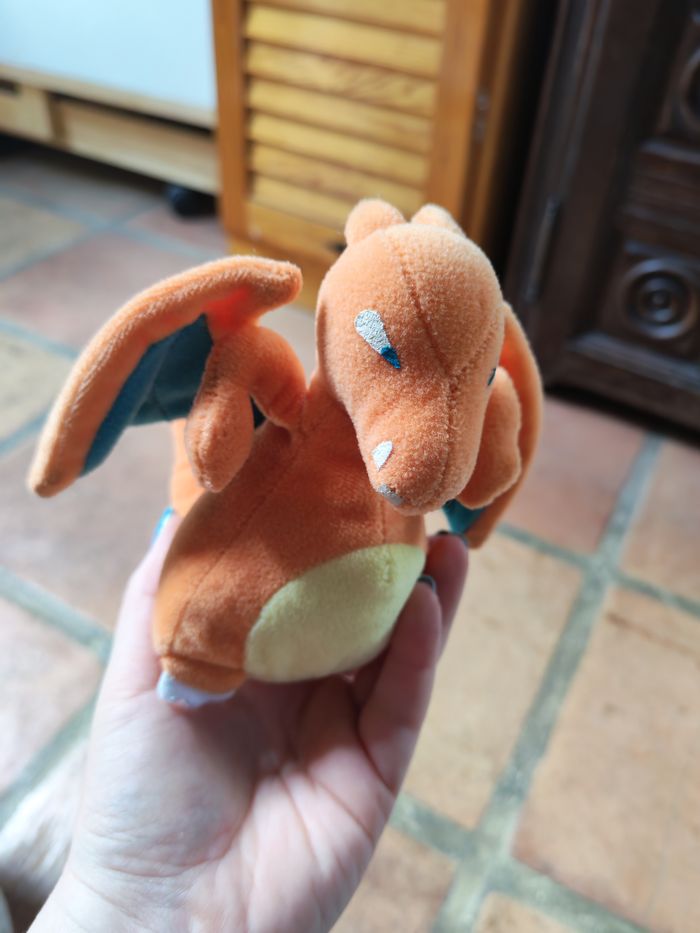 Peluche Pokémon Dracaufeu