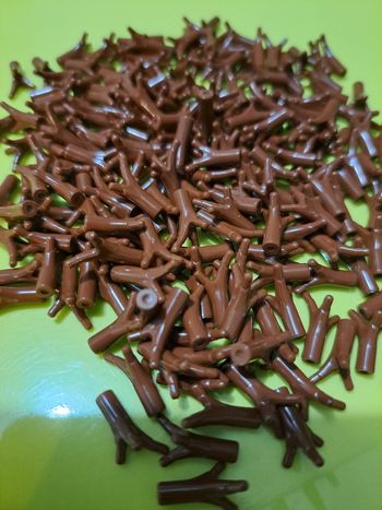 Lego lot de 200 brindilles marrons