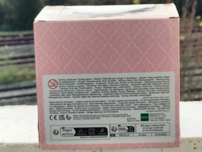 Freya en robe d'anniversaire - photo numéro 3