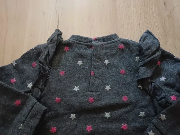 Sweat tissaia girl étoiles - photo numéro 5