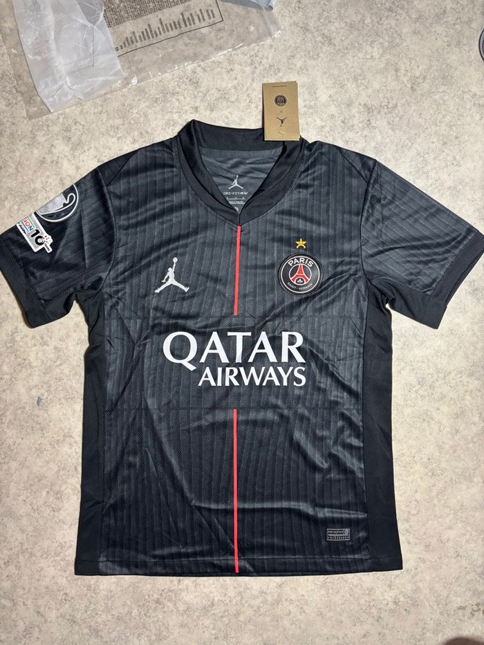 Maillot Vitinha PSG noir - photo numéro 6