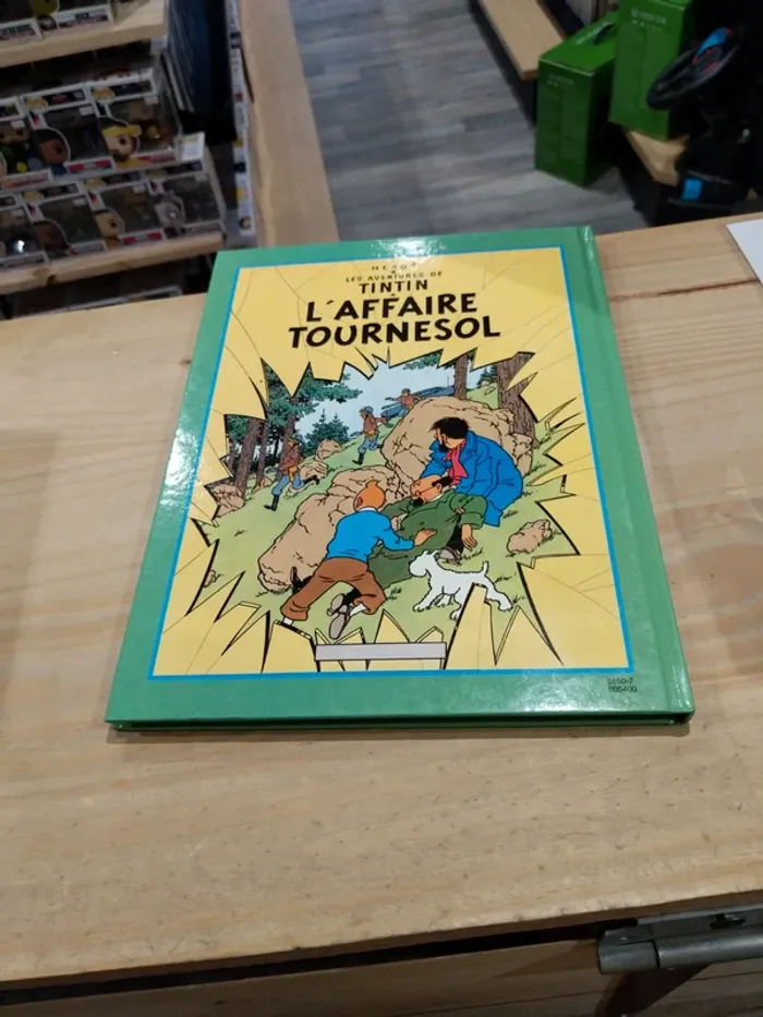 Album double Les aventures de Tintin - Le sceptre d'Ottokar / L'affaire Tournesol - photo numéro 4