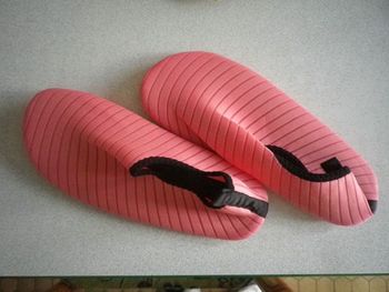 CHAUSSONS DE PISCINE