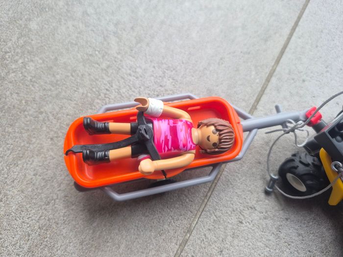 Secouriste des montagnes avec quad- playmo 9130 - photo numéro 3