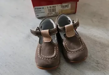 Kickers