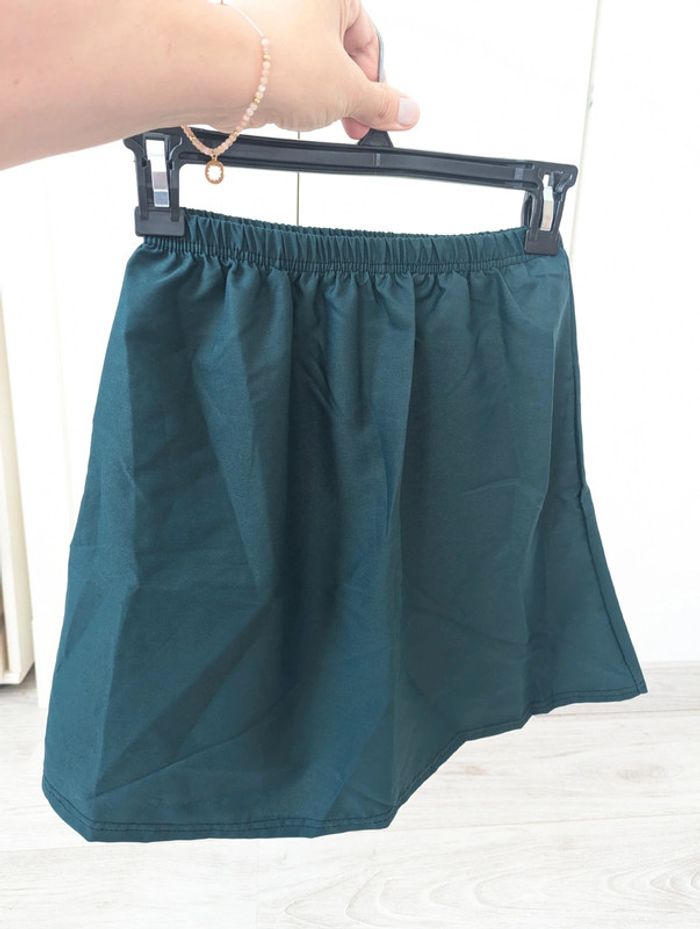 Minijupe taille S 36 vert foncé taille élastique - photo numéro 3