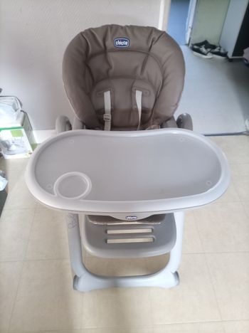 Chaise haute