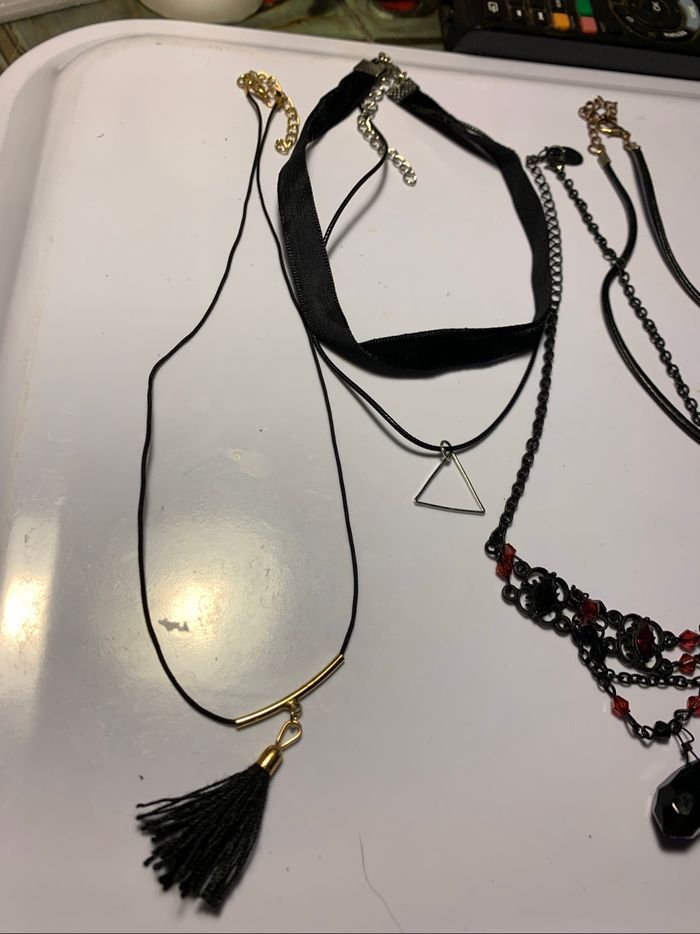 Lot colliers gothiques - photo numéro 3