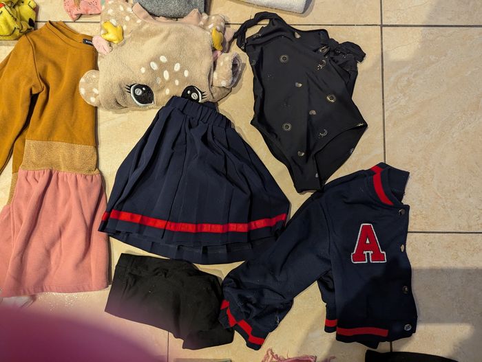 Lot vêtements fille 6ans - photo numéro 8