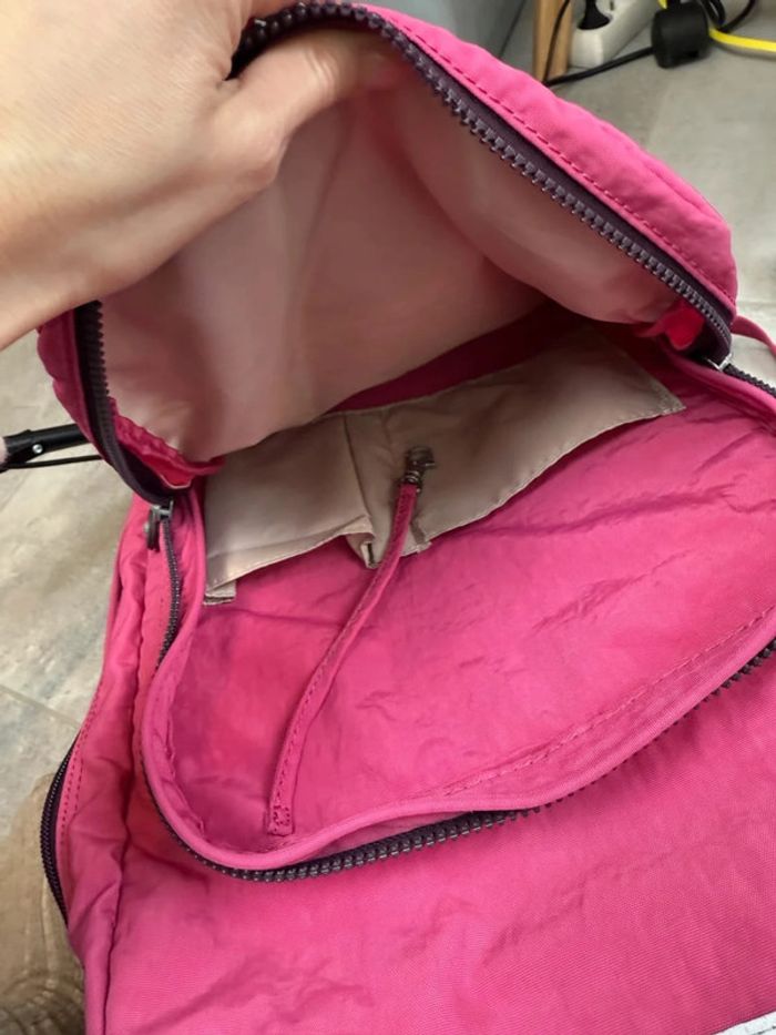 Cartable Kipling Rose grand modèle en très bon état - photo numéro 10