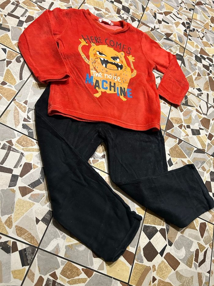 Lot de pyjamas deux pièces - photo numéro 3