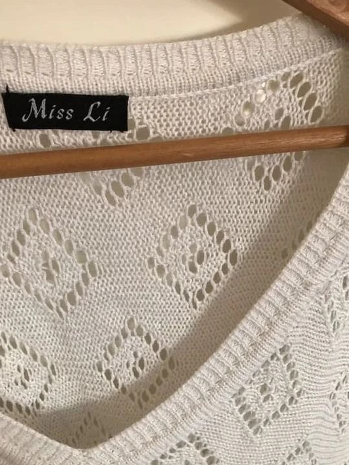 Pull blanc ajouré - photo numéro 2