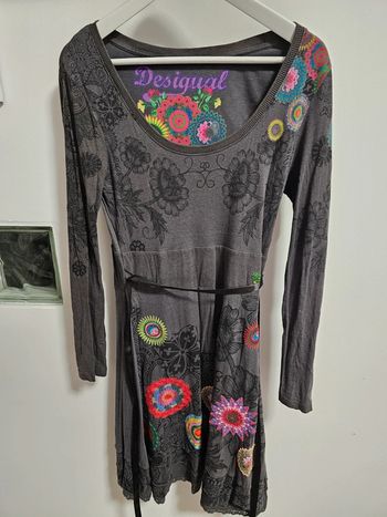 Robe desigual